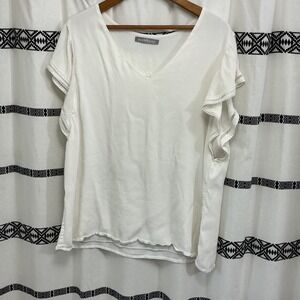 Daniel Rainn White Blouse‎ V-Neck Flutter Sleeve Lace Trim Top